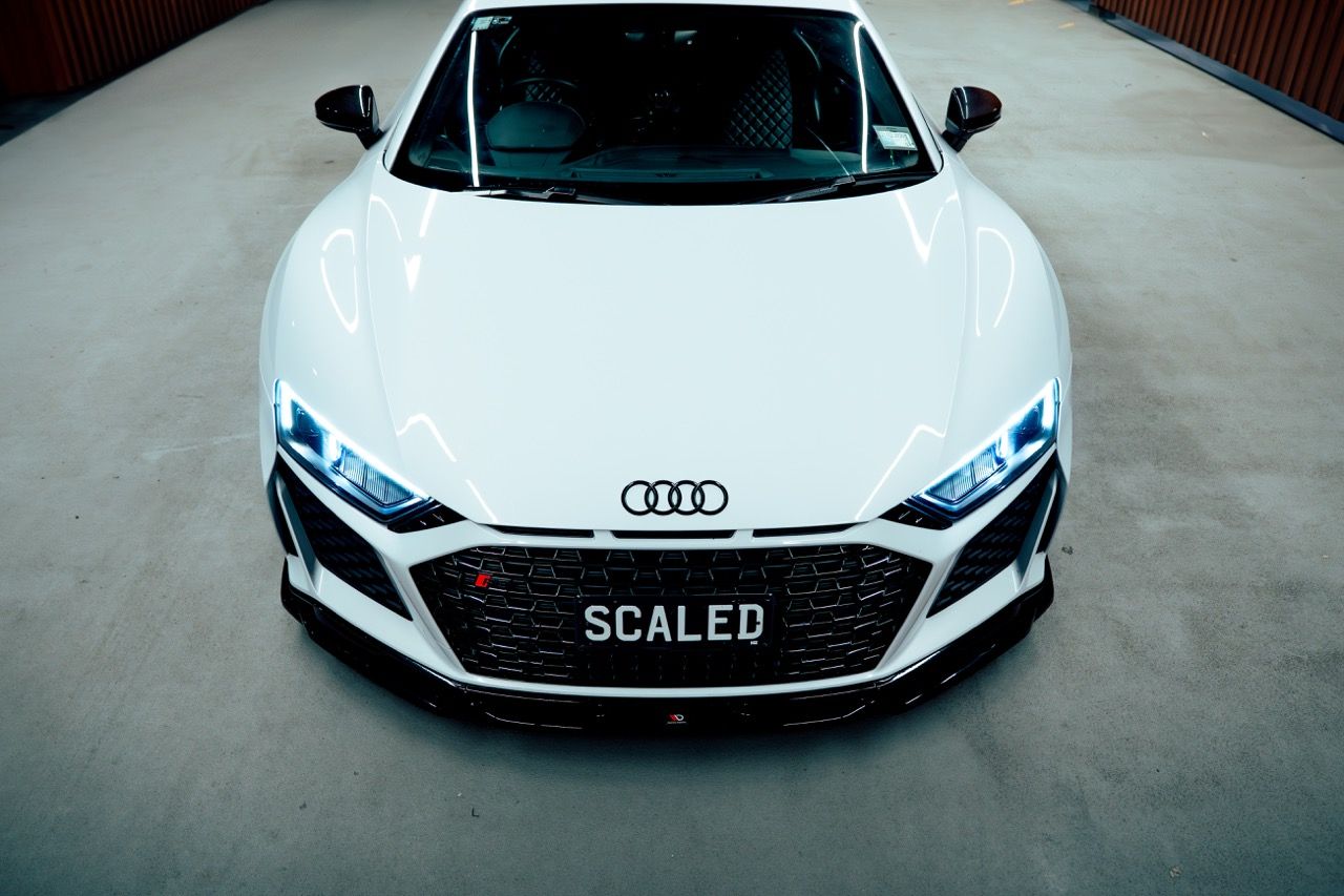 Gen 3 Audi R8 with Motivo Forged CS-M custom wheels in gloss brushed clear face and gloss polished clear lip side view