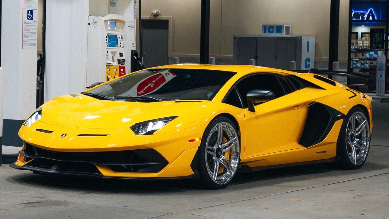 Lamborghini Aventador SVJ with Motivo Forged CS-Y custom wheels in gloss polished clear face and gloss polished clear lip front view