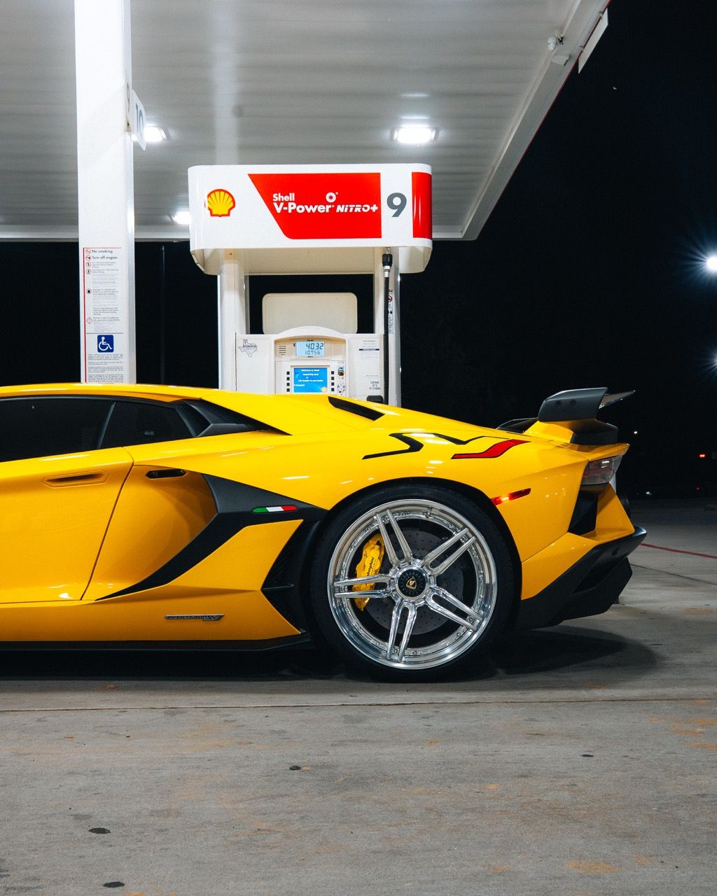 Lamborghini Aventador SVJ with Motivo Forged CS-Y custom wheels in gloss polished clear face and gloss polished clear lip rear wheel side view