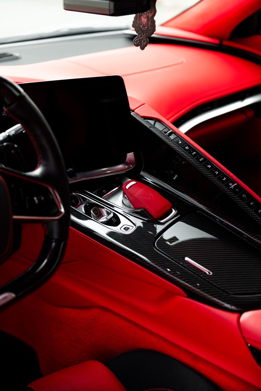 Chevy Corvette Z06 C8 z06cscwith Motivo Forged CS-C custom wheels in gloss polished clear face and brushed clear barrel side view